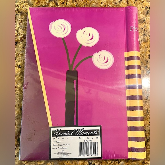 New, Sealed Special Moments 7”x9.5” Photo Album Purple & Orange Abstract Flowers - Picture 2 of 4